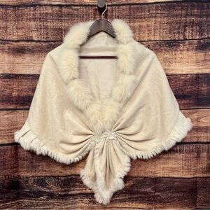 Vintage Heirloom Anna Pashmina Wool-Blend Shawl With Arctic Fox Fur Lined Trim